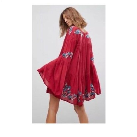 Free People Red NWOT Embroidered Flared Dress Size S Flirty PERFECT & STUNNING! - Picture 2 of 16